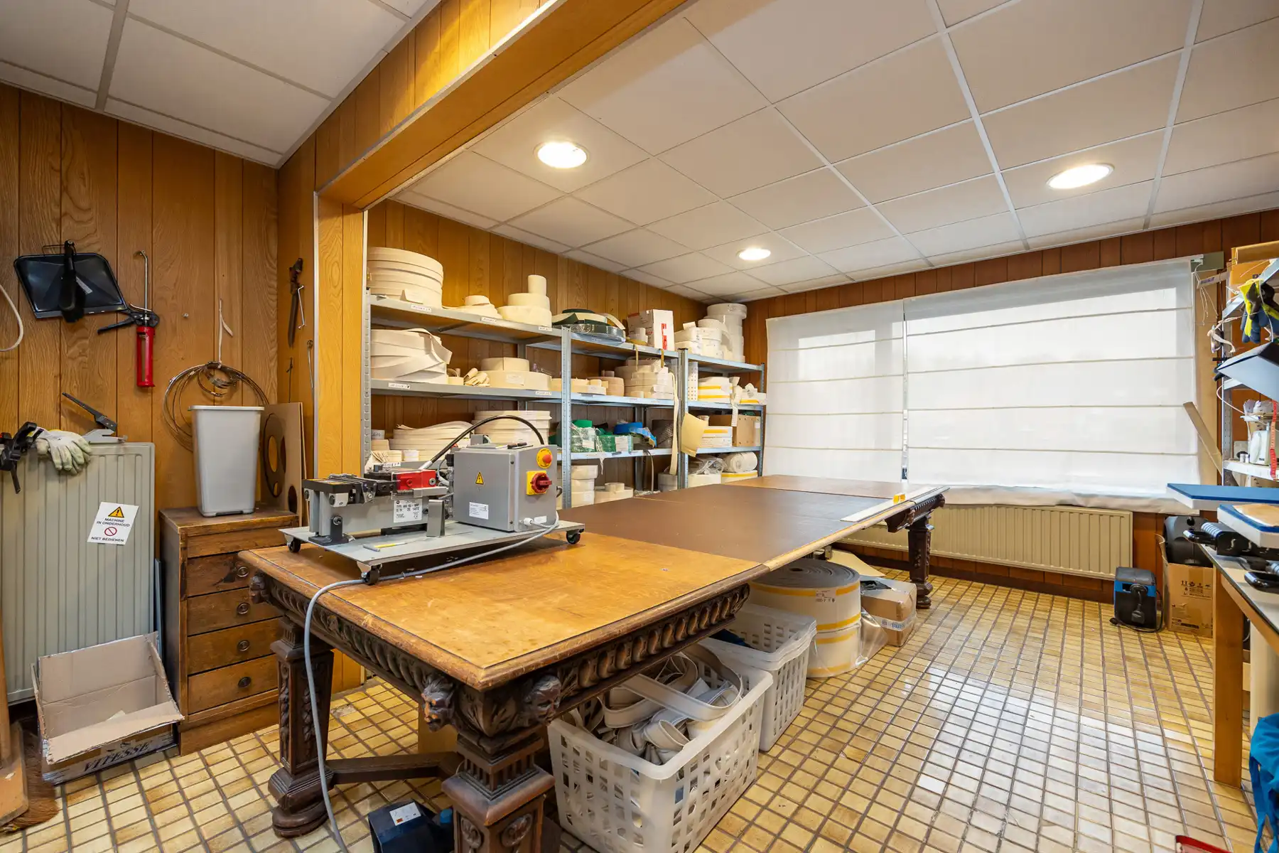 Kantoorgebouw met atelier op voll. bebouwd perceel van 528m² foto 18