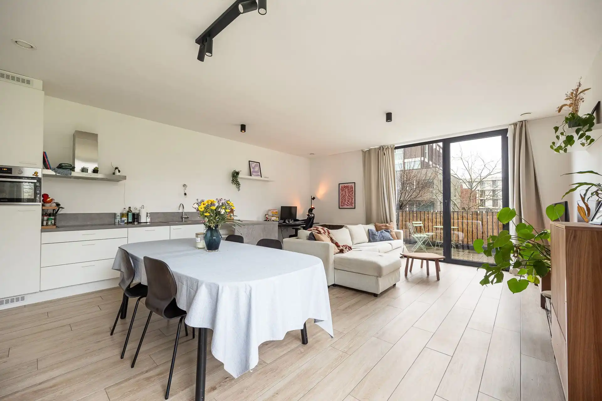 Gelijkvloersappartement op toplocatie in Boechout. foto 2