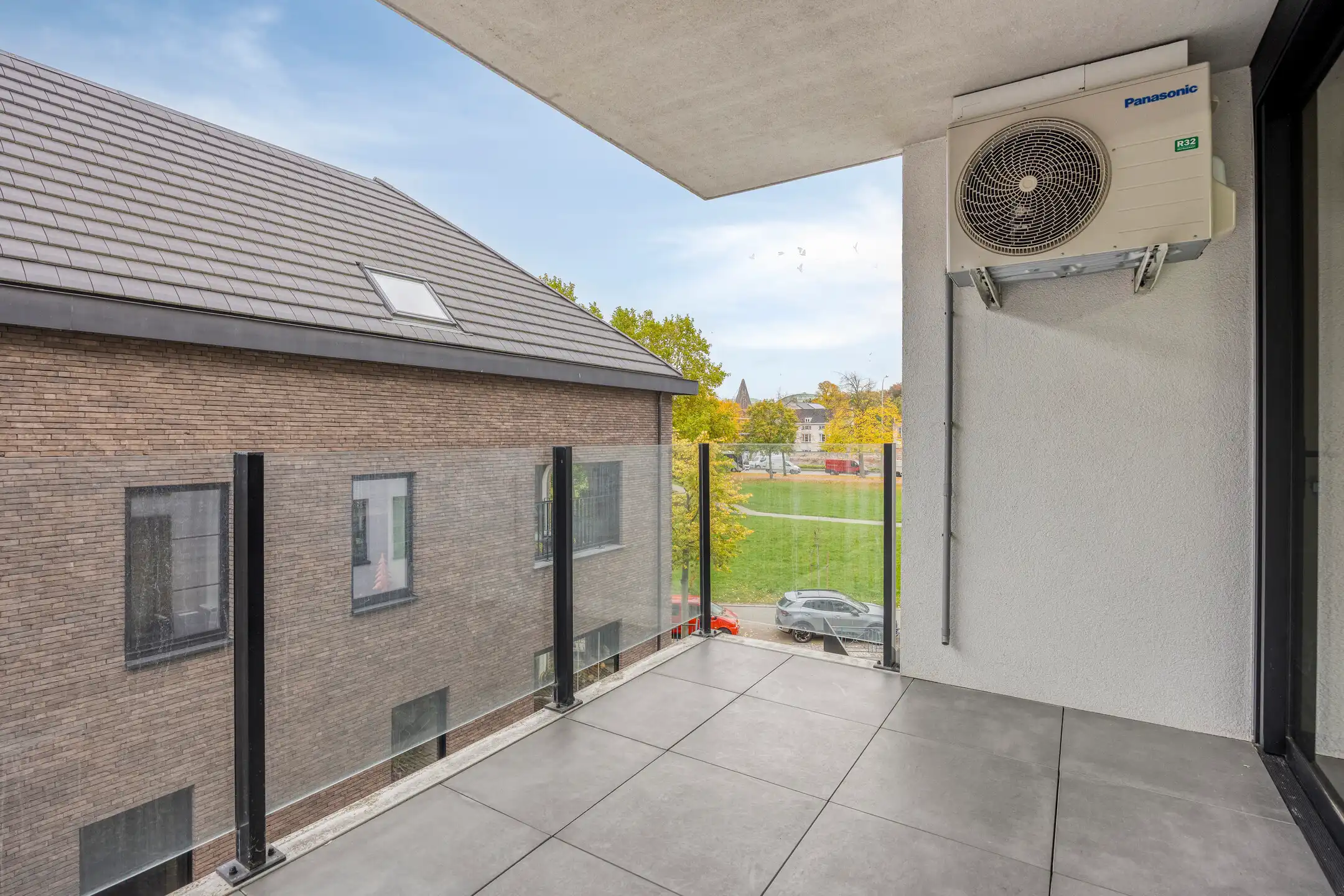 Energiezuinig APPARTEMENT van bj 2018 van 104 m² gelegen op 2de  verdiep, lift,  mooie leefruimten, 2 slaapkamers en garage op gelijkvloers. foto 13