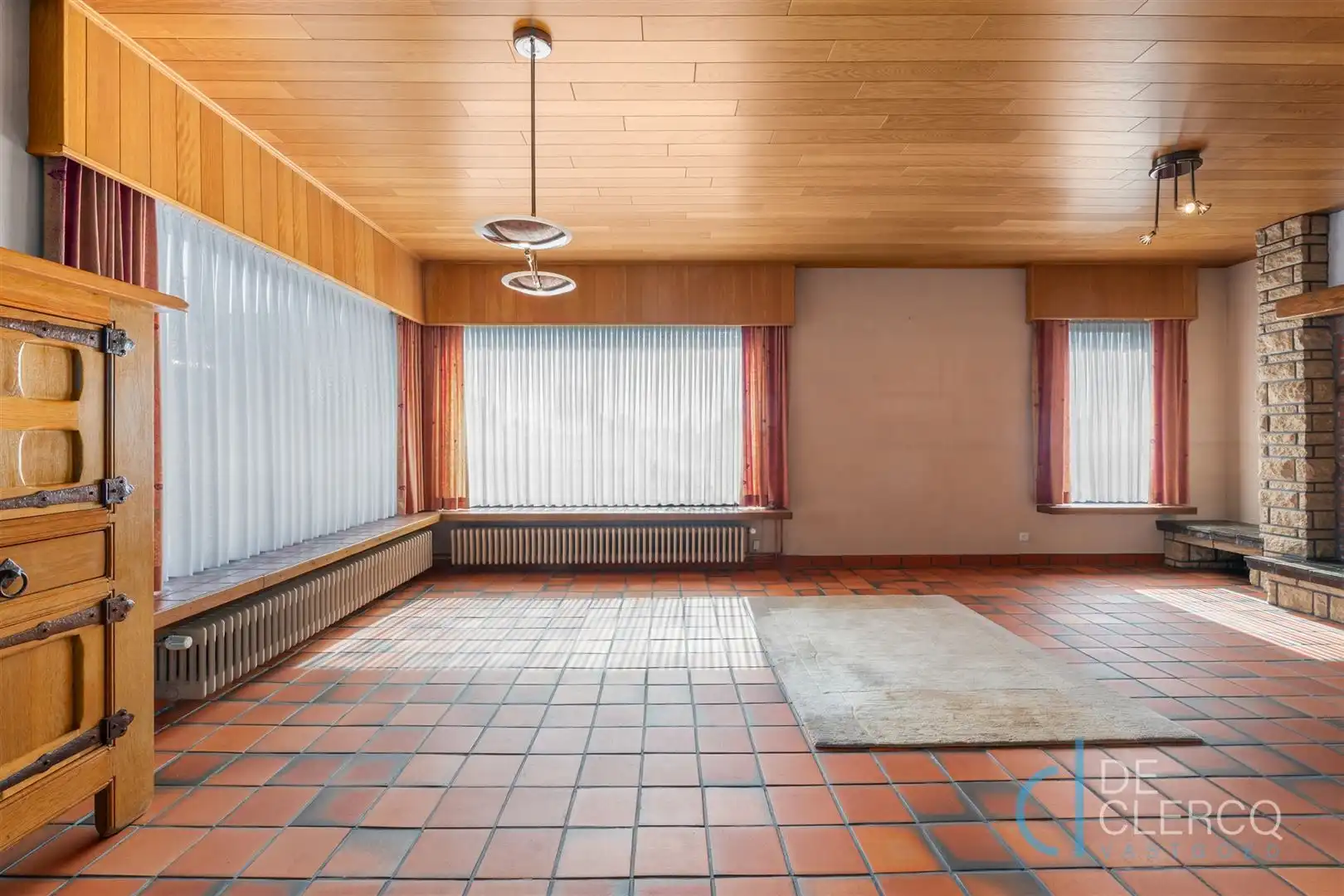 Woning met potentieel te koop op landelijke locatie!  foto 3