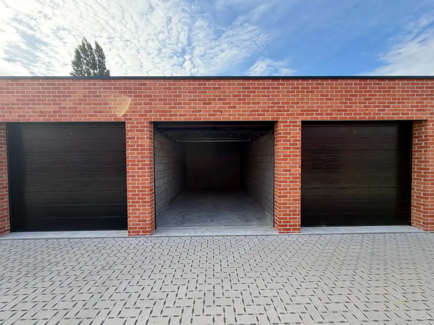 Nieuw appartement met 2 slaapkamers, garage en parkeerplaats, perfect gelegen in Menen - Te huur! foto 12