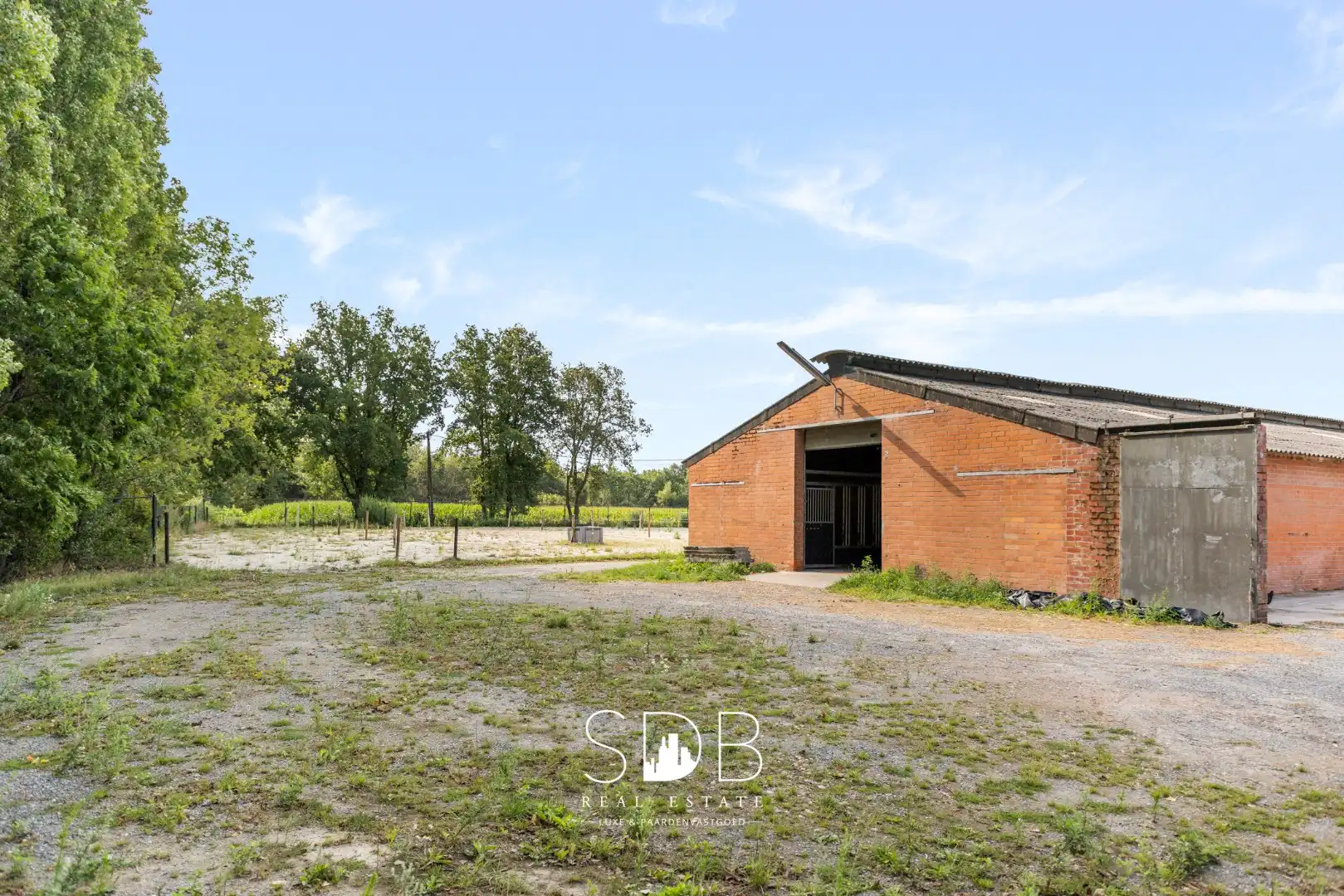 Boerderij met paardenfaciliteiten en graslanden op 14.490m² foto 17