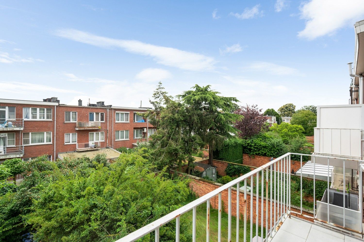 Appartement met 2 slaapkamers, veel natuurlijk daglicht en zicht op een park foto 11