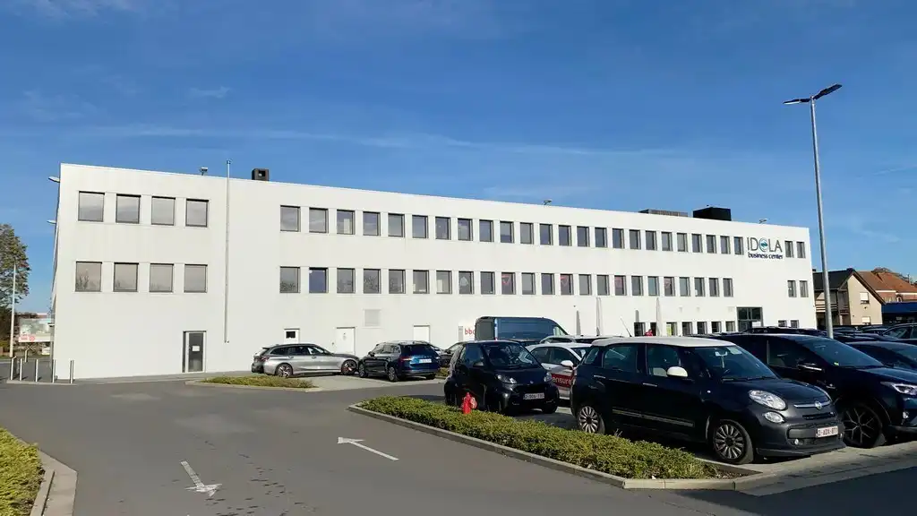 Kantoor te huur Antwerpse Steenweg 19 - a/4wp - 9080 Lochristi