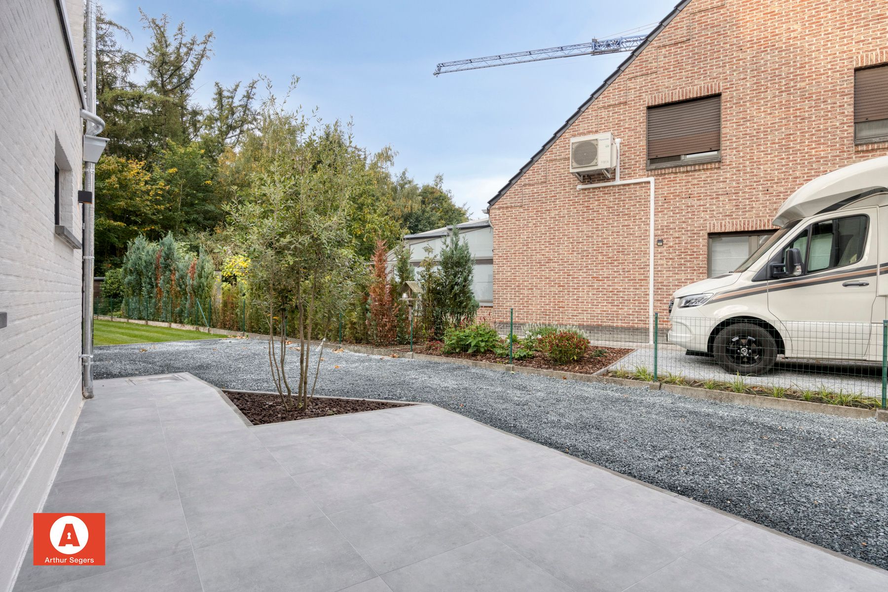 Totaal gerenoveerde woning met A-label foto 25