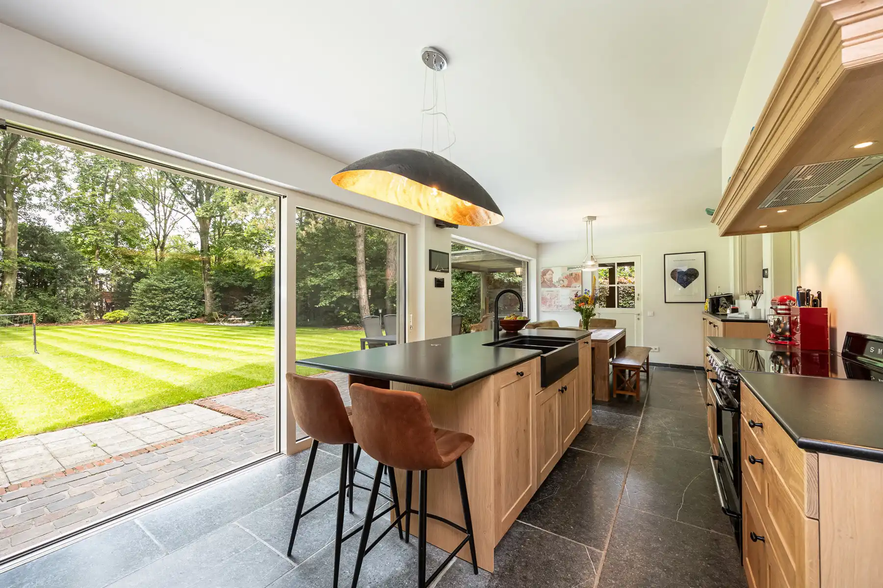 Exclusieve gemeubileerde villa op 2.050m² te Schilde-Bergen foto 5