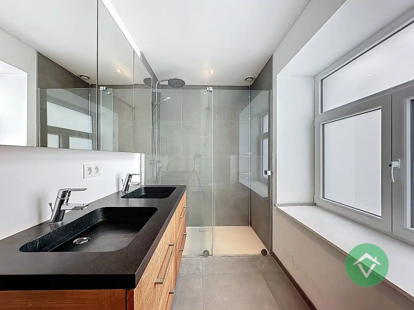 Prachtig dakappartement te Koekelare. foto 30