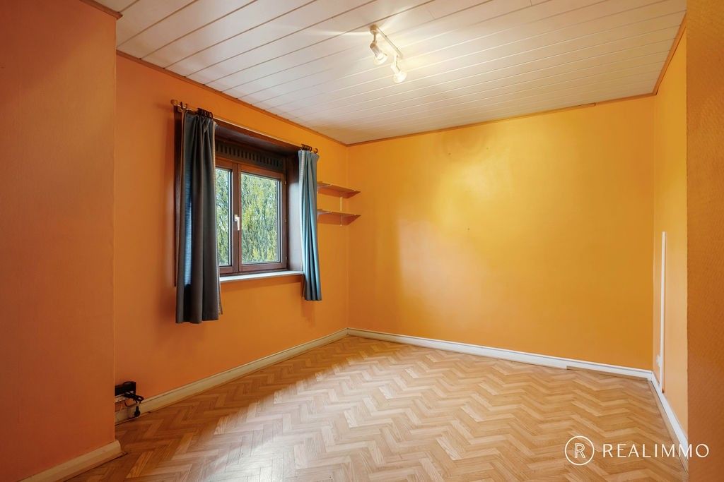 Gezinswoning met potentieel en zonnige tuin in de rustige Arendswijk foto 10