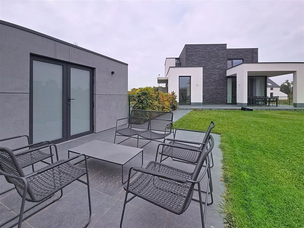 exclusieve vrijstaande woning foto 11