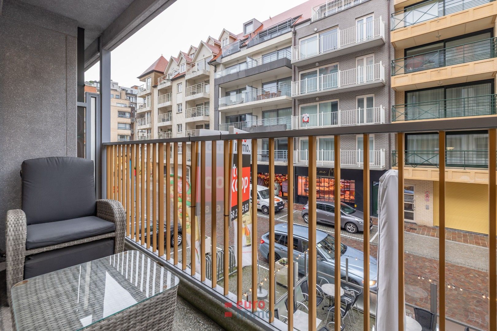 Subliem gelegen appartementje met zijdelings zeezicht! foto 6