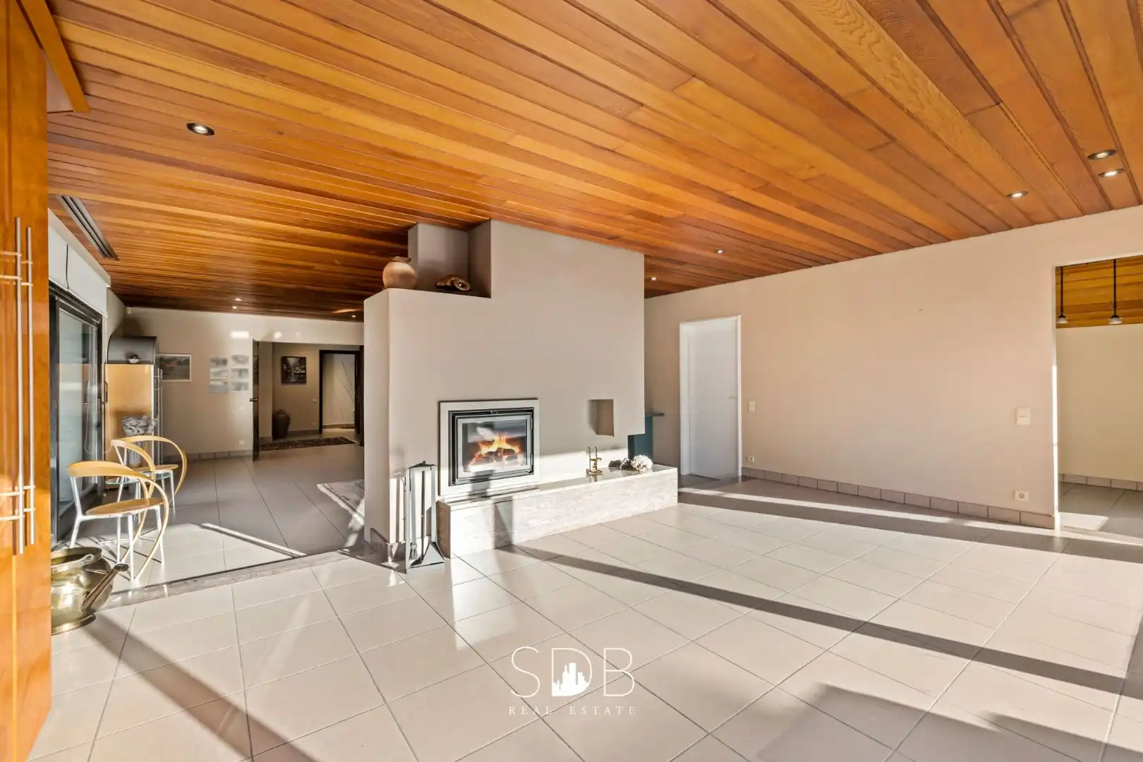 Prachtige ruime villa met gezinstuin + appartement op 2.135m² foto 23