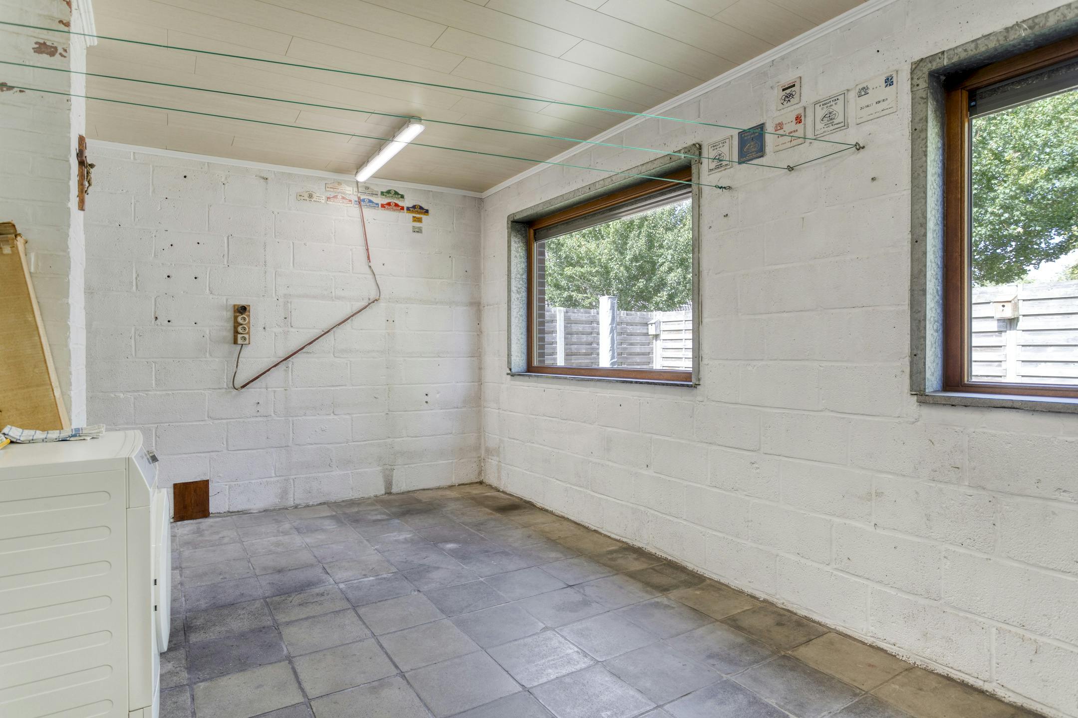 Halfopen huis met 3 kamers te koop in Beveren-Leie foto 16