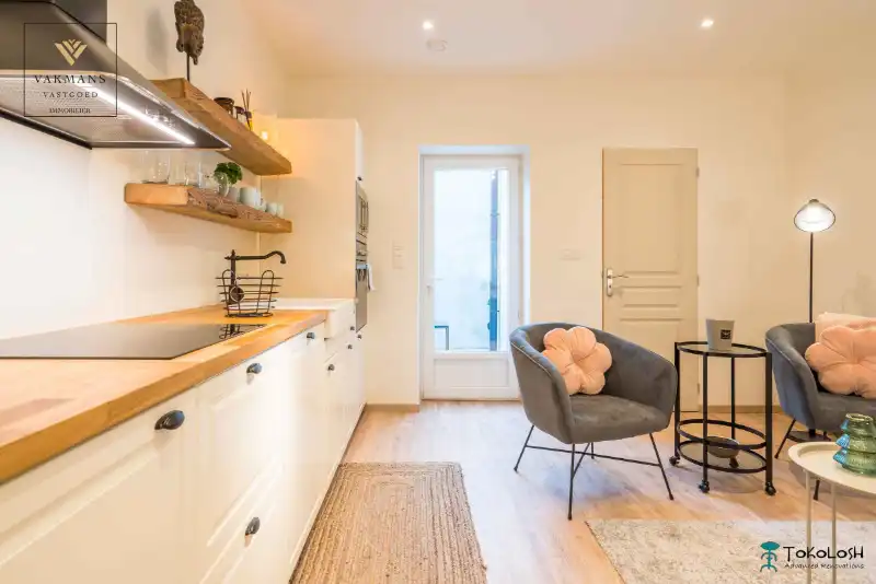 Gerenoveerde woning met 3 slaapkamers foto 5