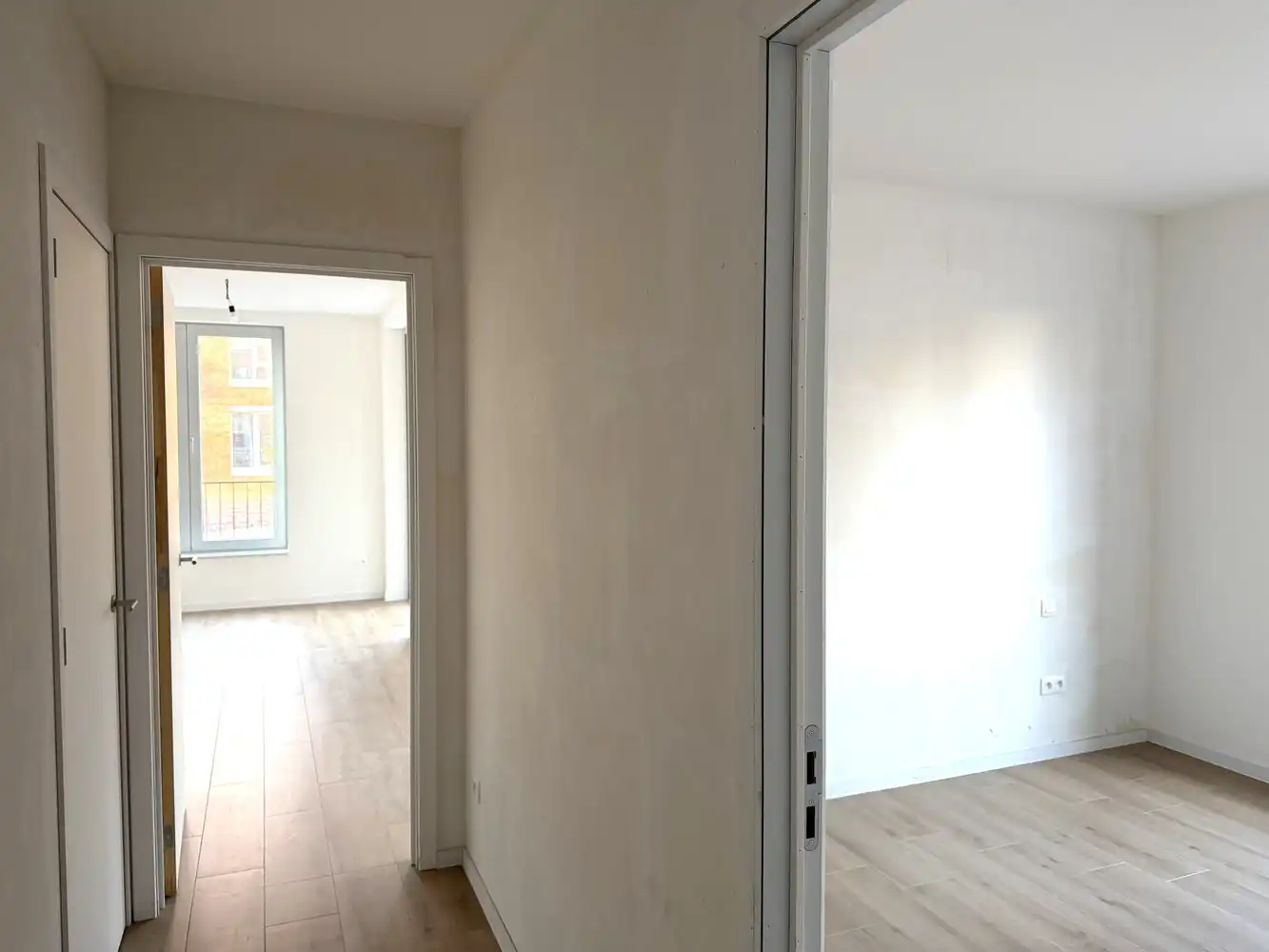 Prachtig gelijkvloers appartement met een gezellig terras en tuin in Lier! foto 7