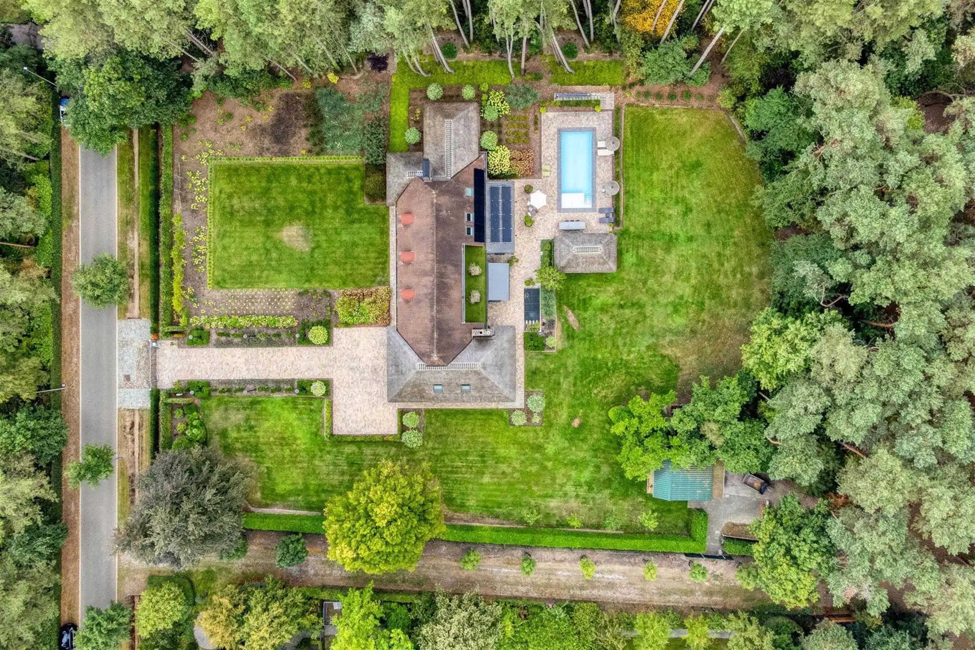Landelijke luxe: unieke villa op 7.188 m² privé-domein foto 75