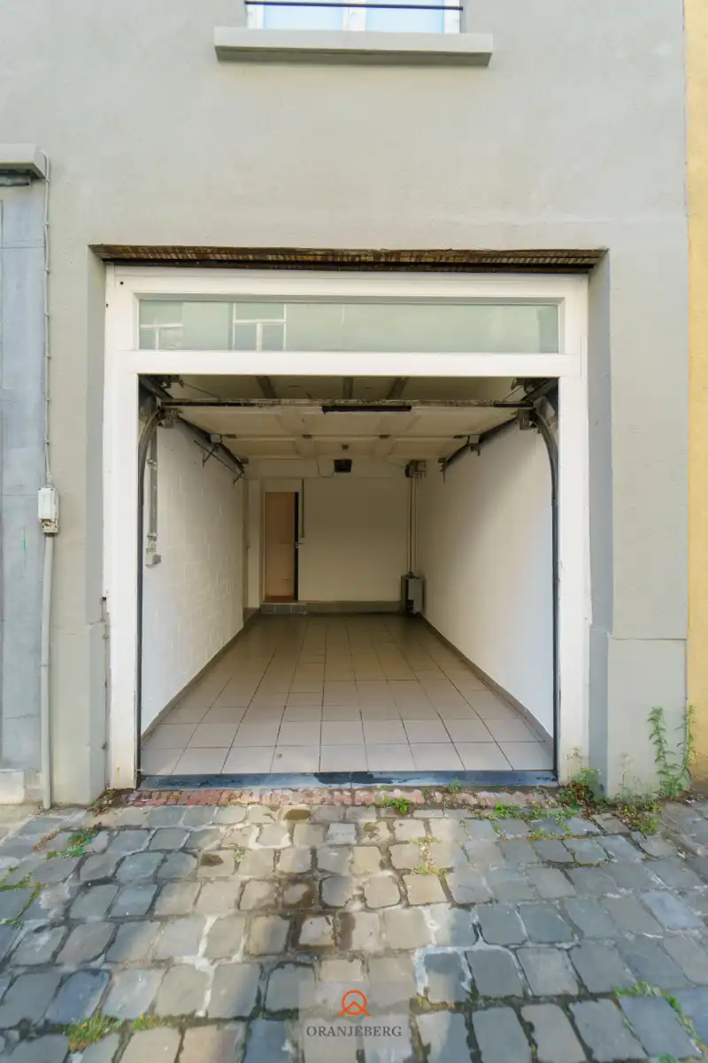 Prachtig handelsgelijkvloers in centrum Gent foto 28