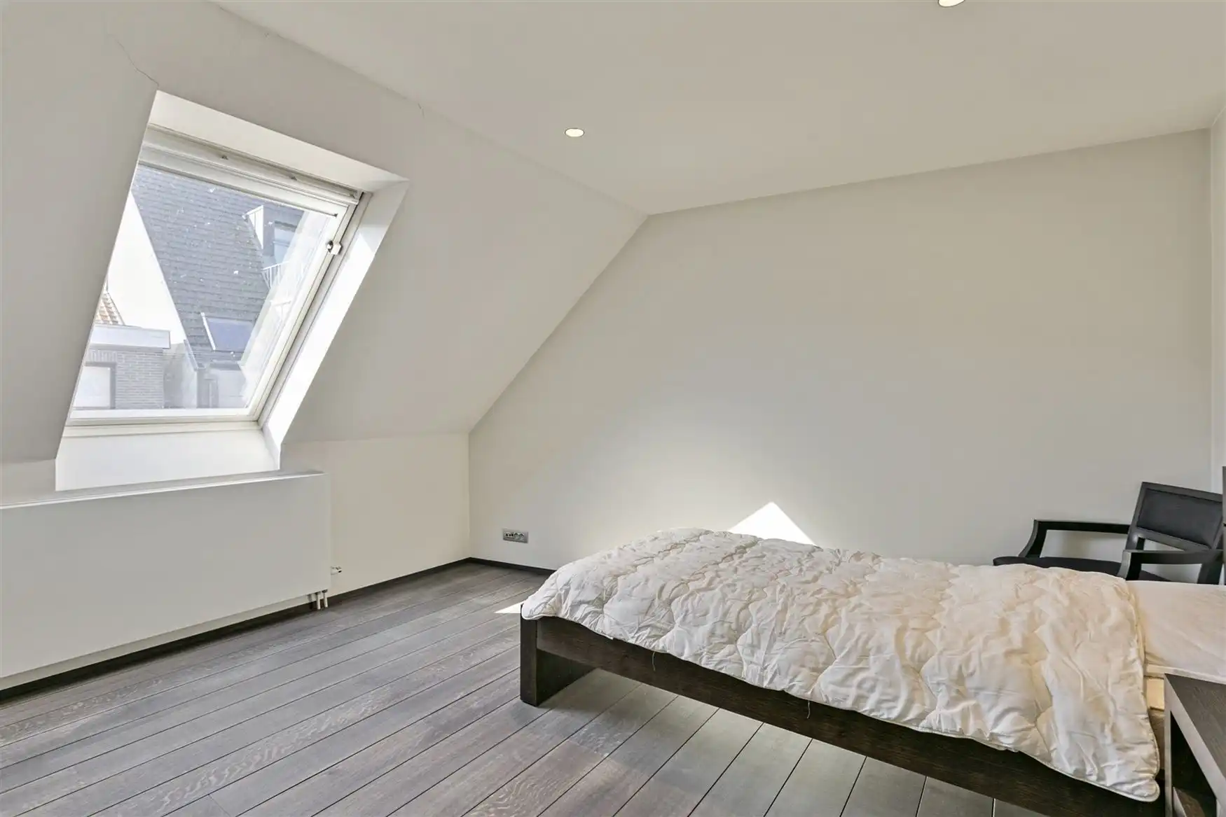 Zeer ruim bemeubeld duplexappartement foto 24