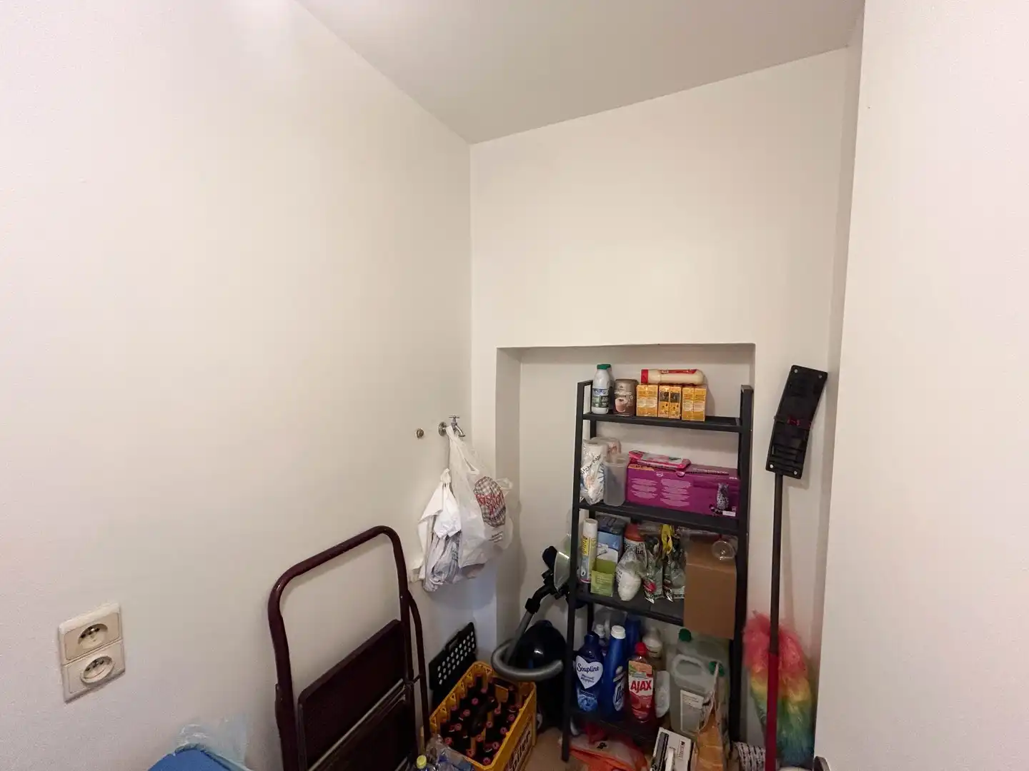 Instapklaar appartement met 2 slaapkamers te Ardooie! foto 4