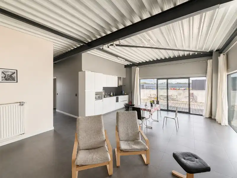 TE HUUR: (Turnhout) Industrieel gebouw foto 14