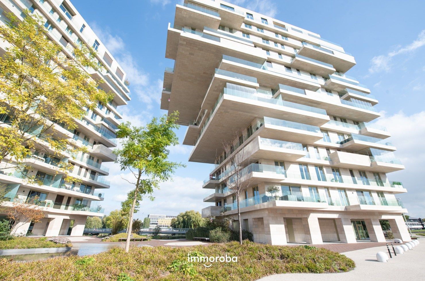 Nieuwbouwappartement TE HUUR in centrum Waregem! foto {{pictureIndex}}