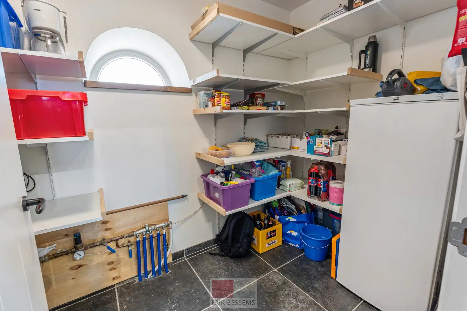 Gerenoveerde 18e-eeuwse langgevelhoeve in Kinrooi foto 14