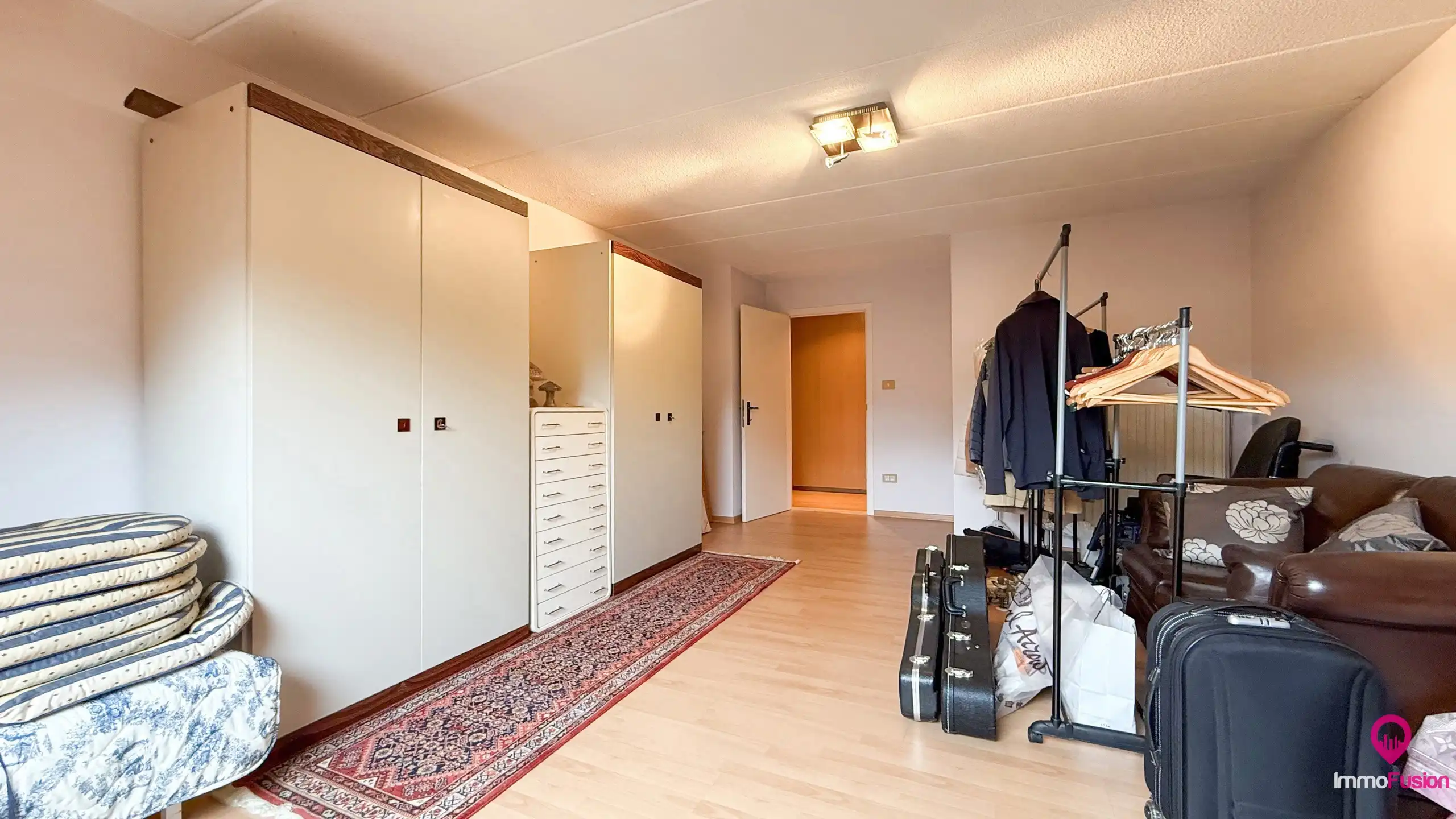 Hoog afgewerkte woning met 4 slpkms en kelder op 6are ! foto 35