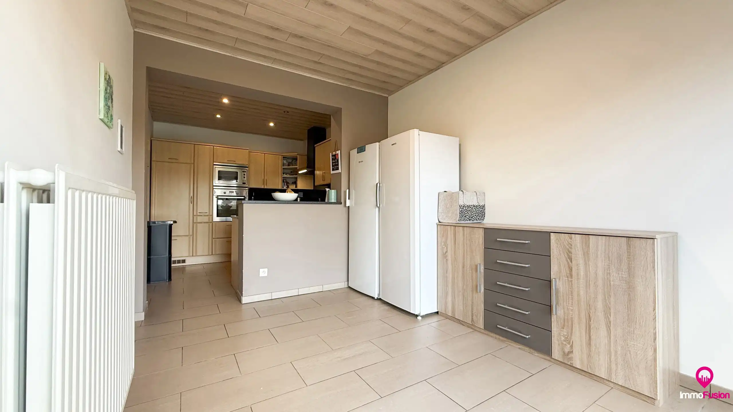 Charmante woning met 5 slaapkamers op een ruim perceel foto 17