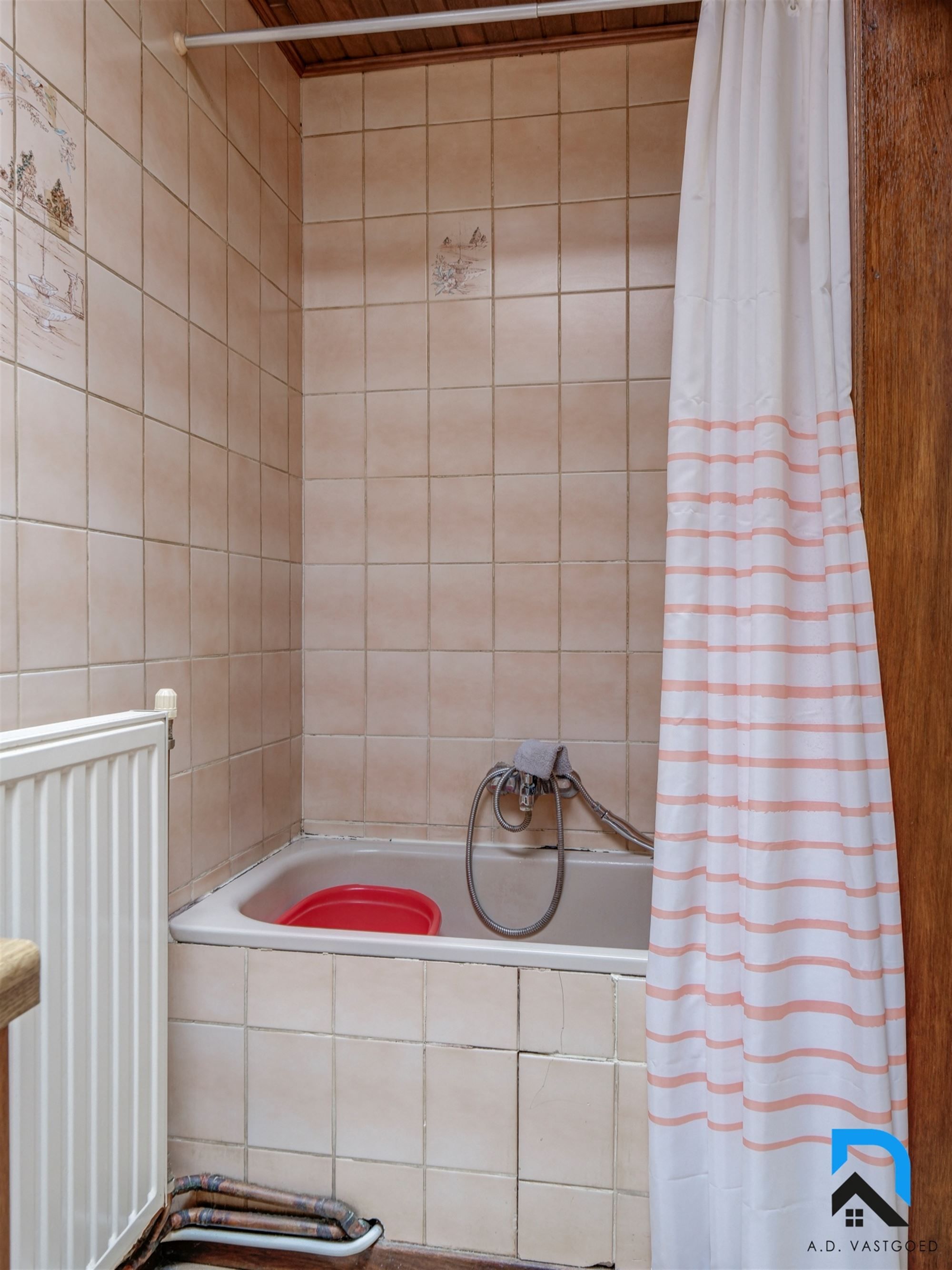 Woning met zonnige tuin foto 9