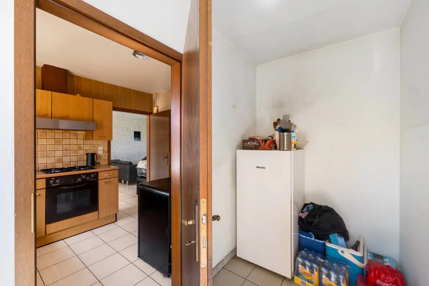 Instapklare op te frissen woning met 4 slpkrs op prima locatie in Elzestraat foto 6