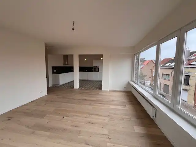 Volledig gerenoveerd appartement in Oostende,  95.00 m² foto 4