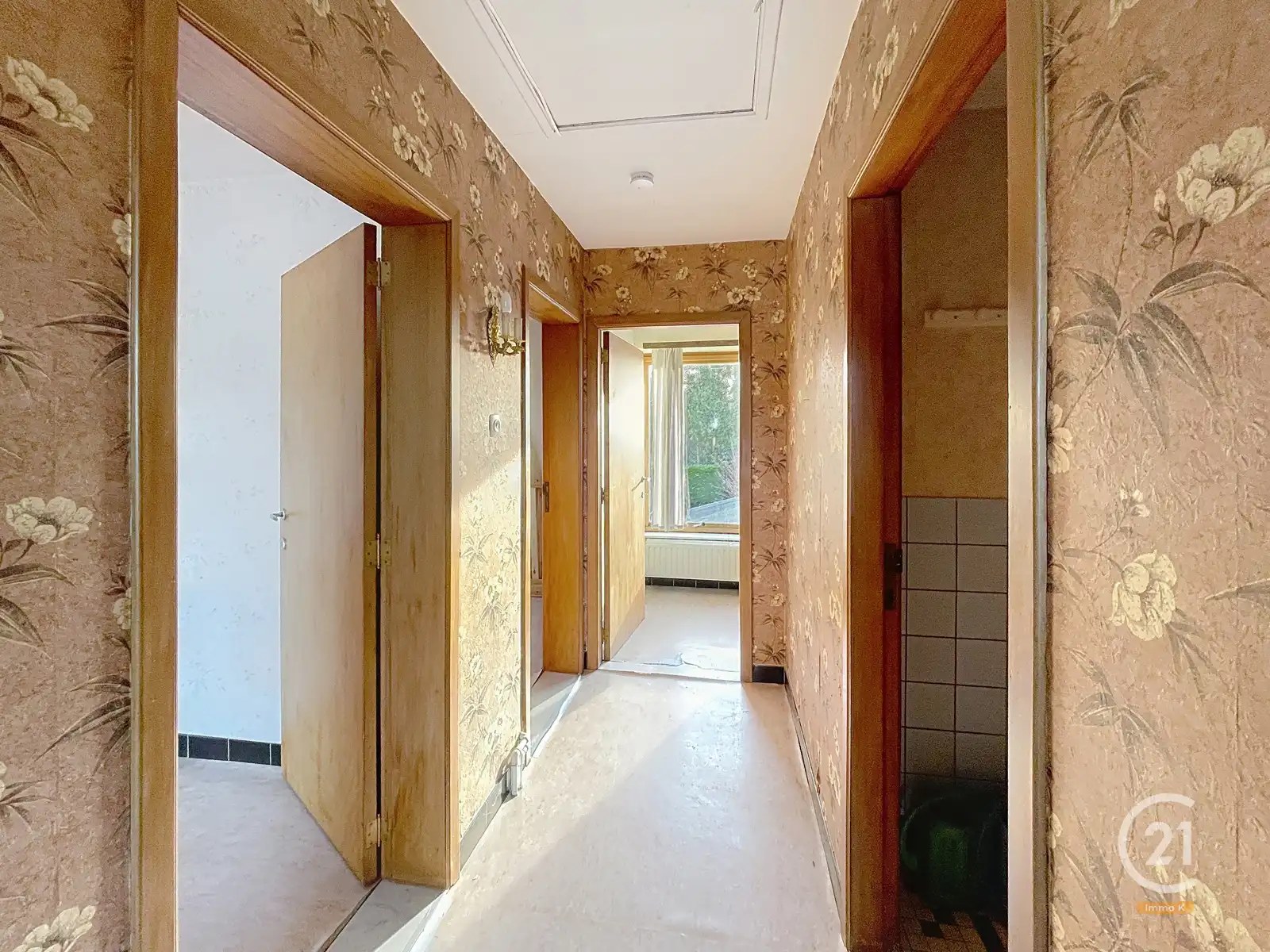 Rustig gelegen, degelijk, op te frissen huis met potentieel  foto 11