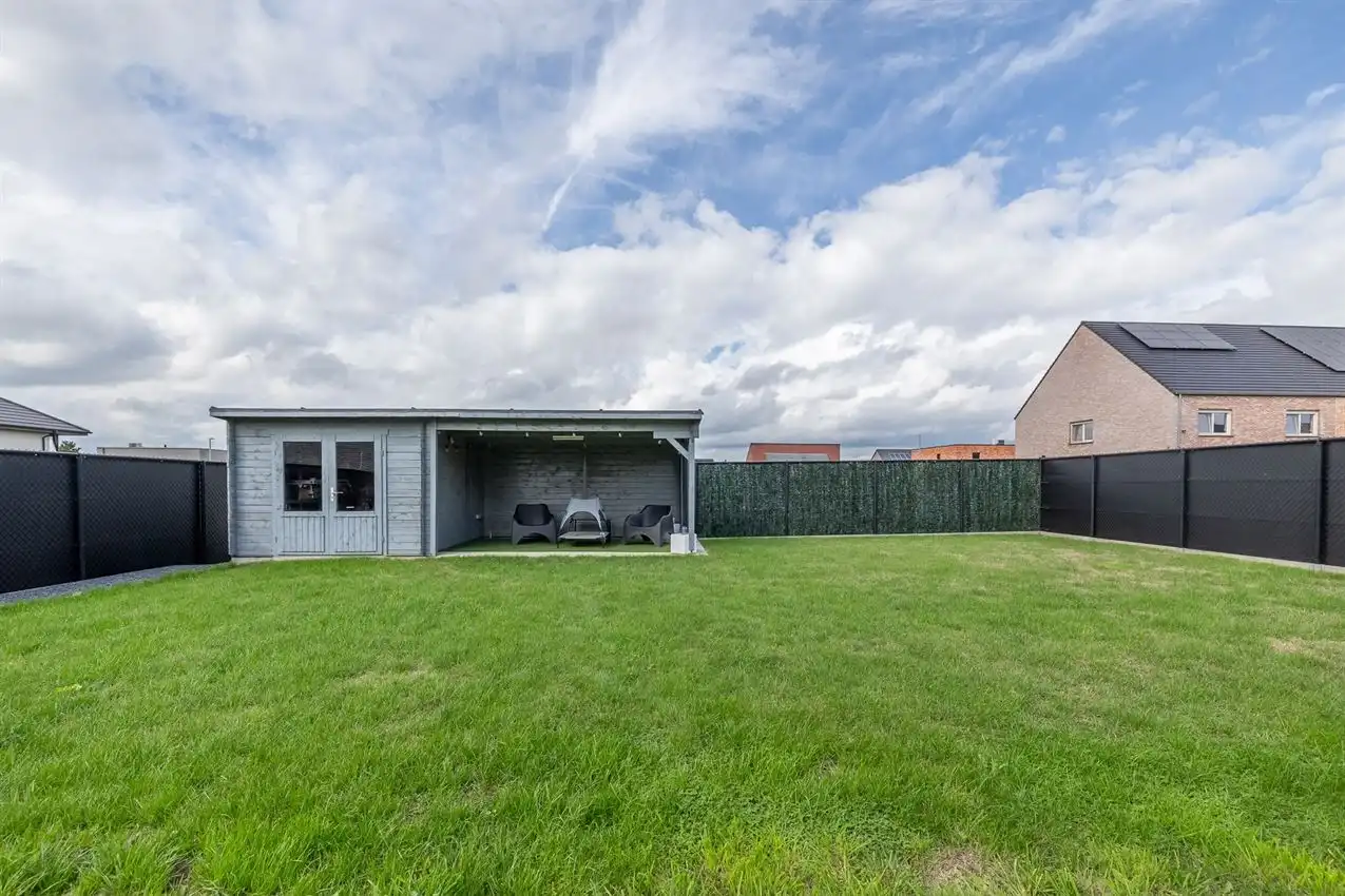 Instapklare nieuwbouwwoning in geliefde wijk foto 27