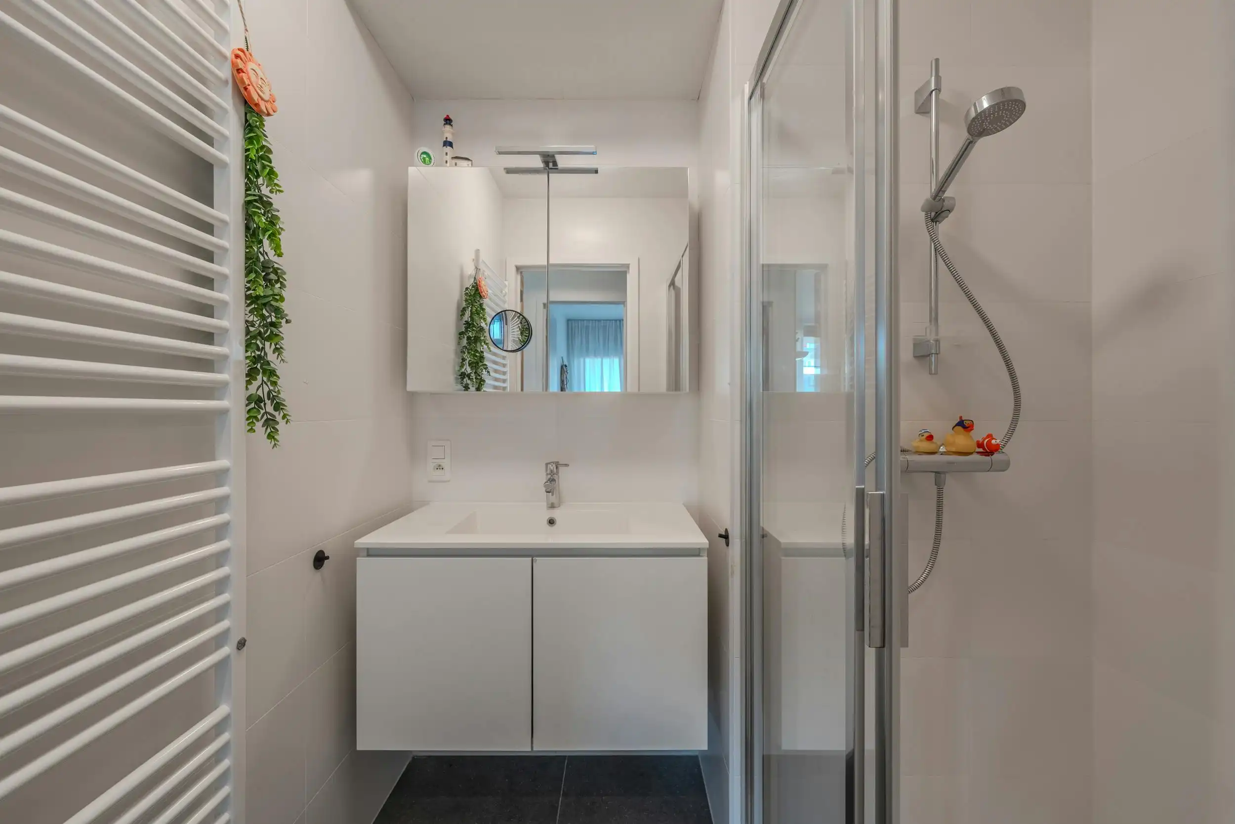 Prachtig gelijkvloers appartement met 1 slaapkamer en terras! foto 13