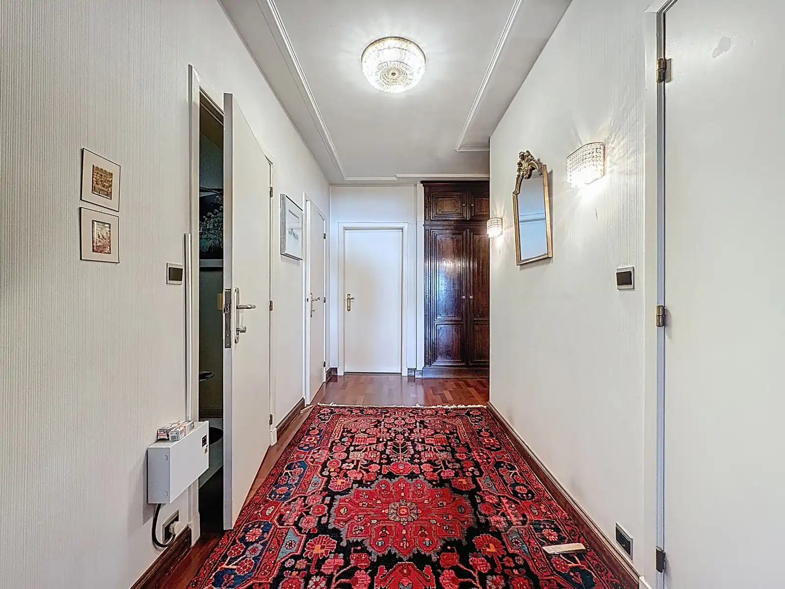 Uniek handelspand met ruim appartement en tuin foto 7