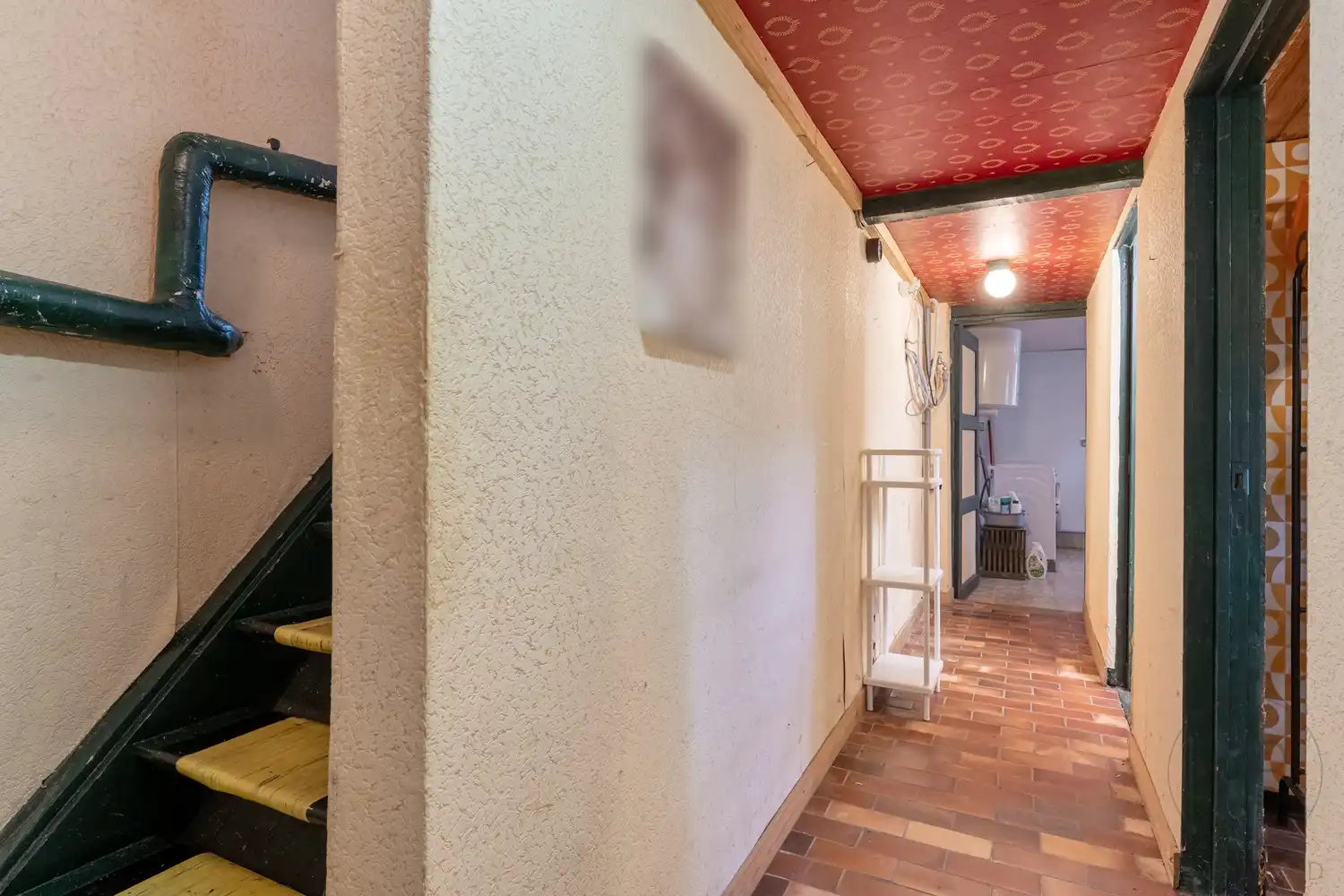 Rustig gelegen halfopen woning met 5 kamers in het centrum van Genk foto 21