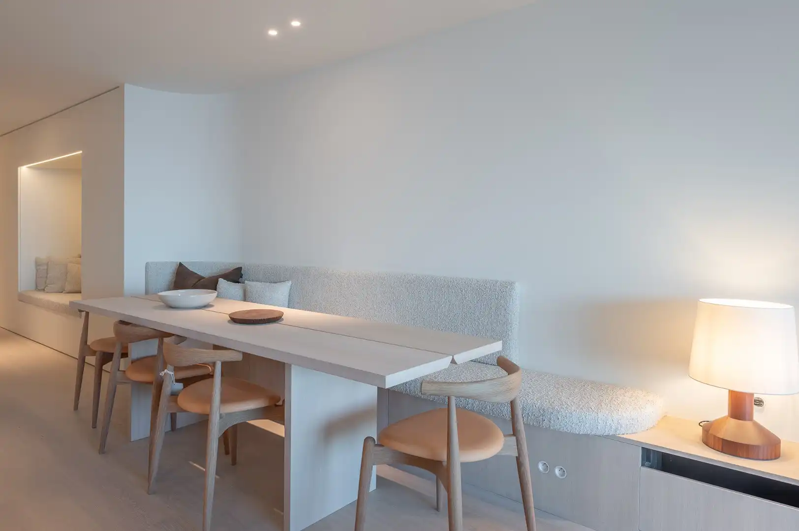 Magnifiek appartement op de wandeldijk in het Zoute, met adembenemend frontaal zeezicht. foto 10