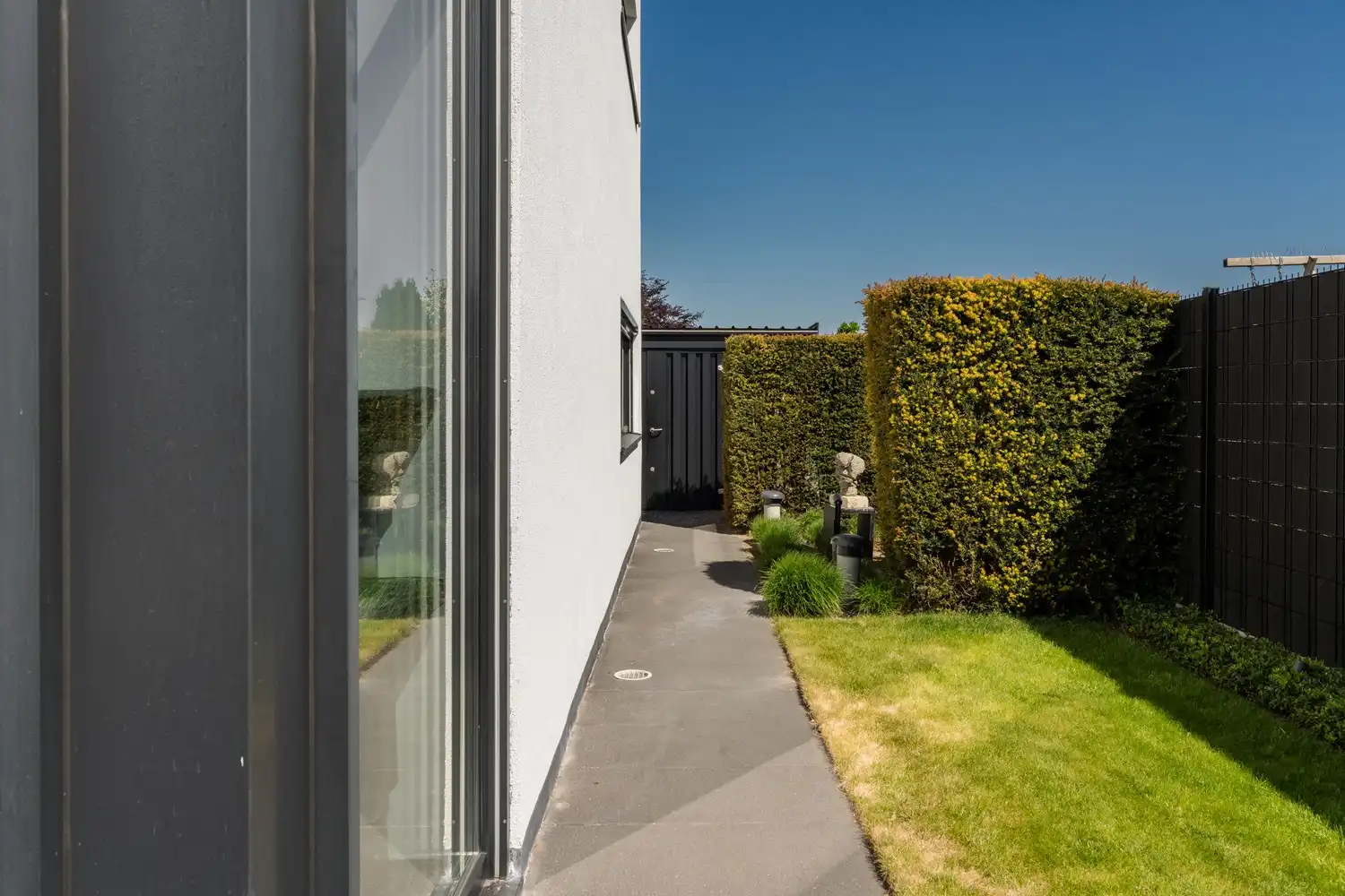 Prachtige moderne villa met hoogwaardige afwerking op rustige locatie in Hechtel-Eksel foto 33