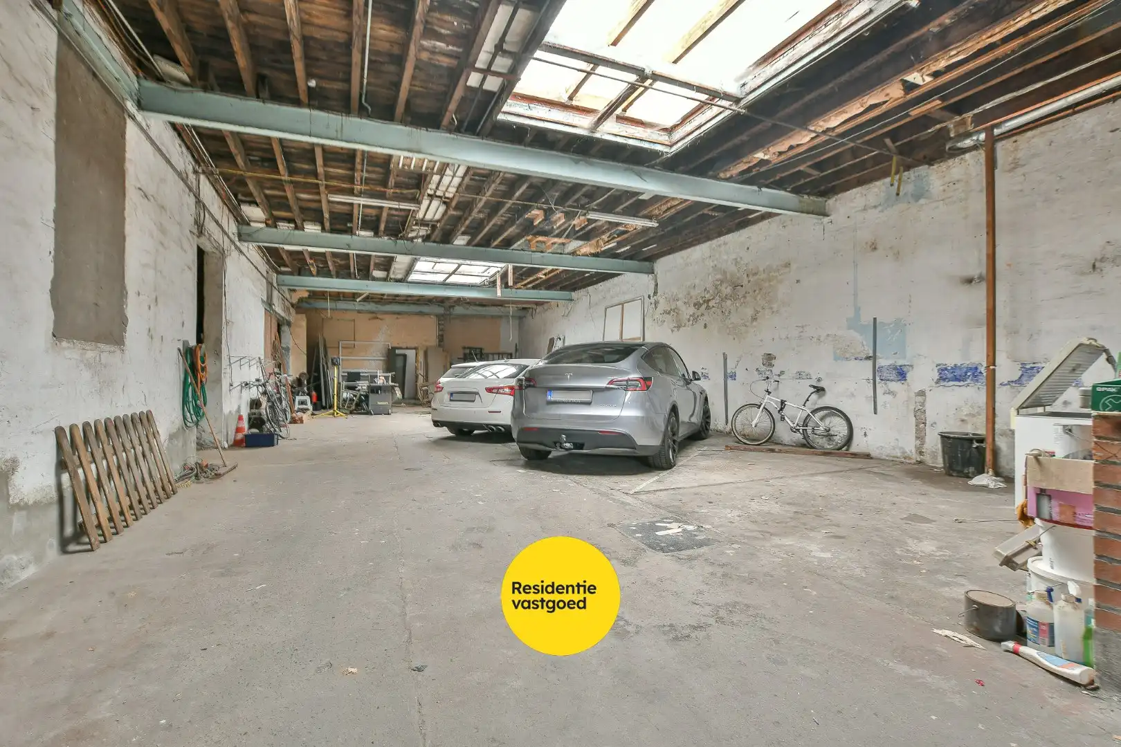 Uniek handelshuis met renovatiepotentieel in het hart van Blankenberge foto 2