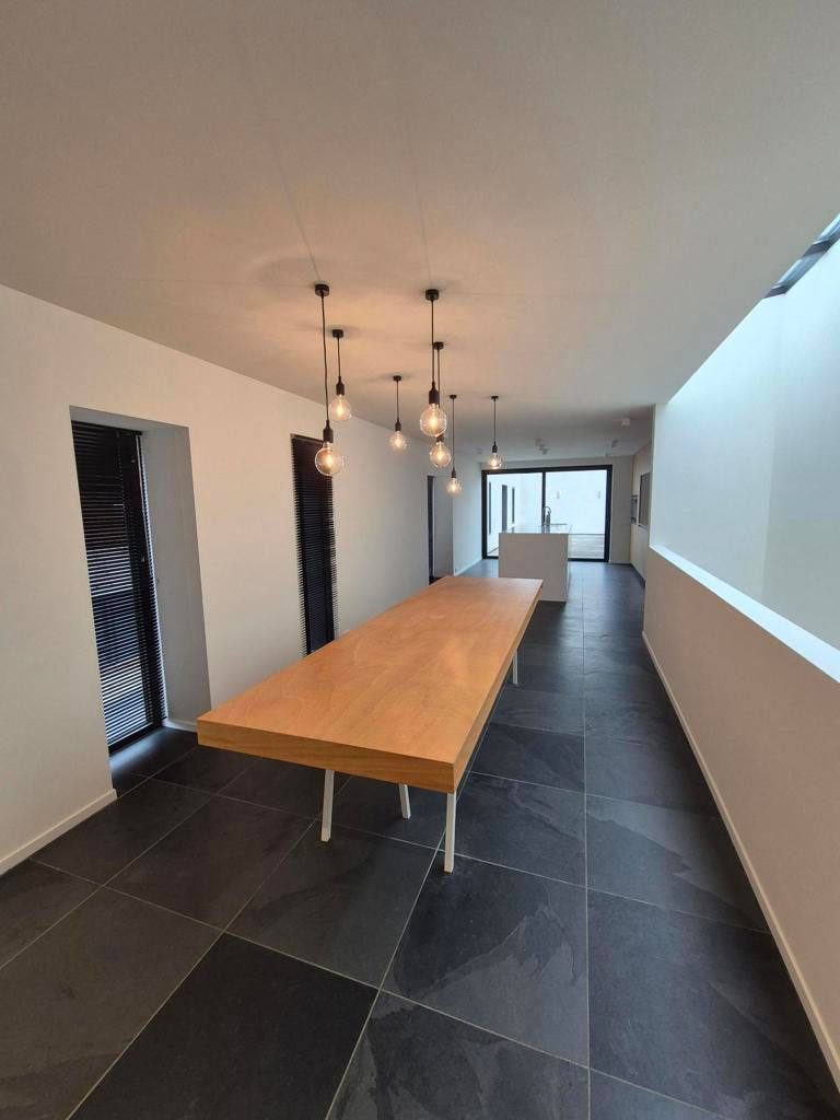 Woning halfopen bebouwing met 3 slpks, garage en kelder foto 6