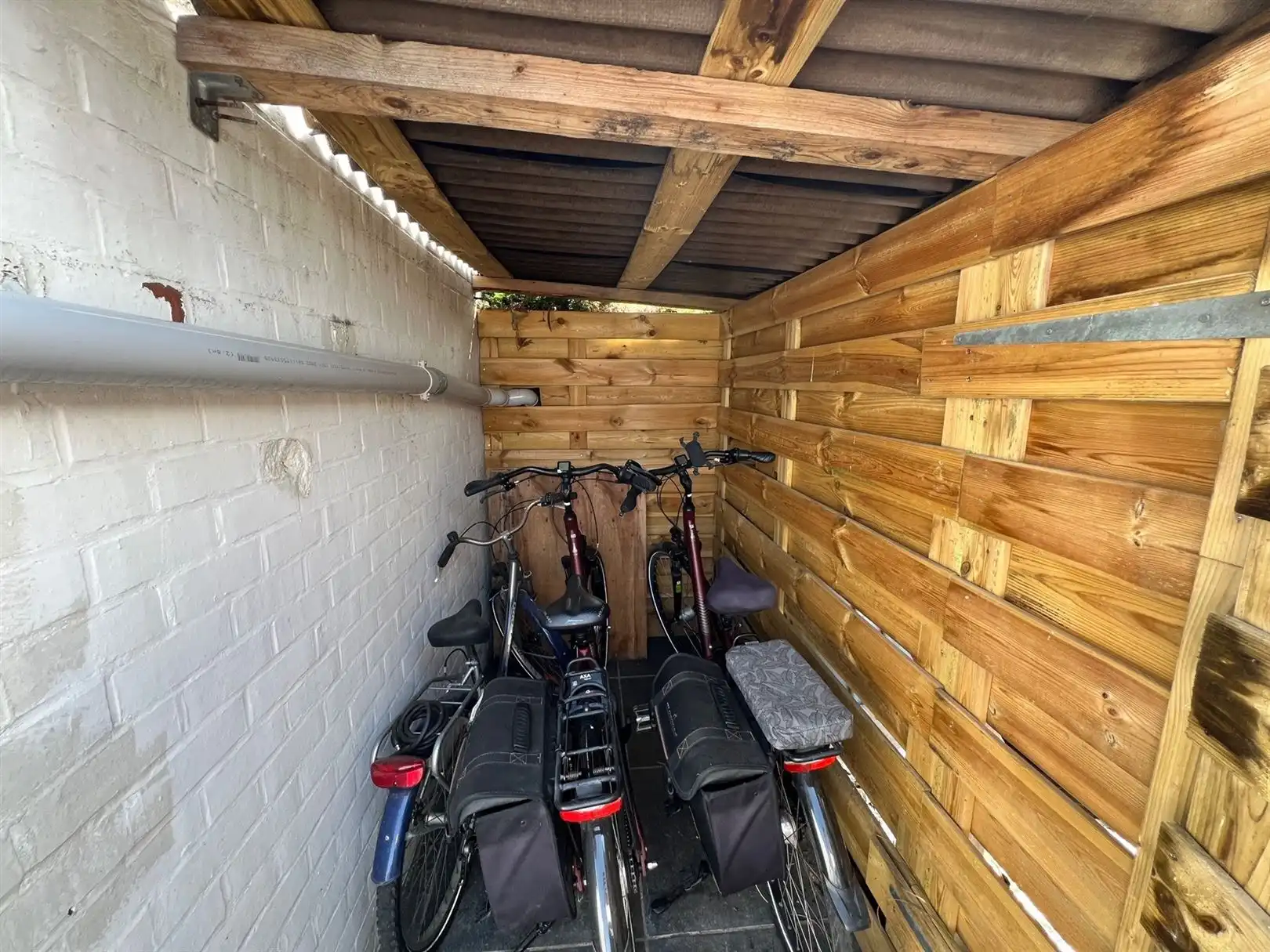 Topgelegen vakantiewoning op groot perceel in perfecte staat foto 14