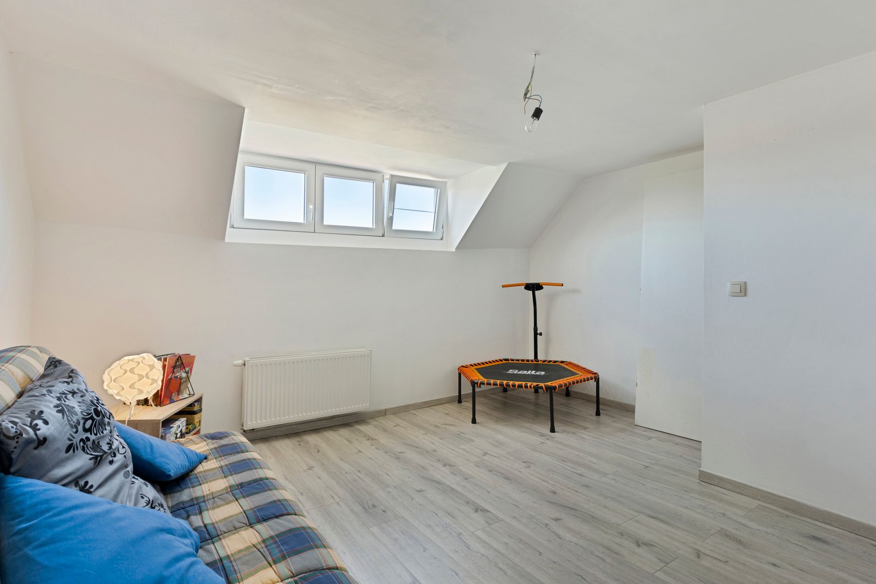 Instapklare starterswoning met 3 kamers en terras foto 18
