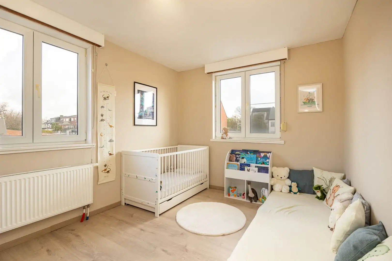 Verrassend ruime woning met 7 slaapkamers en tuin. foto 15