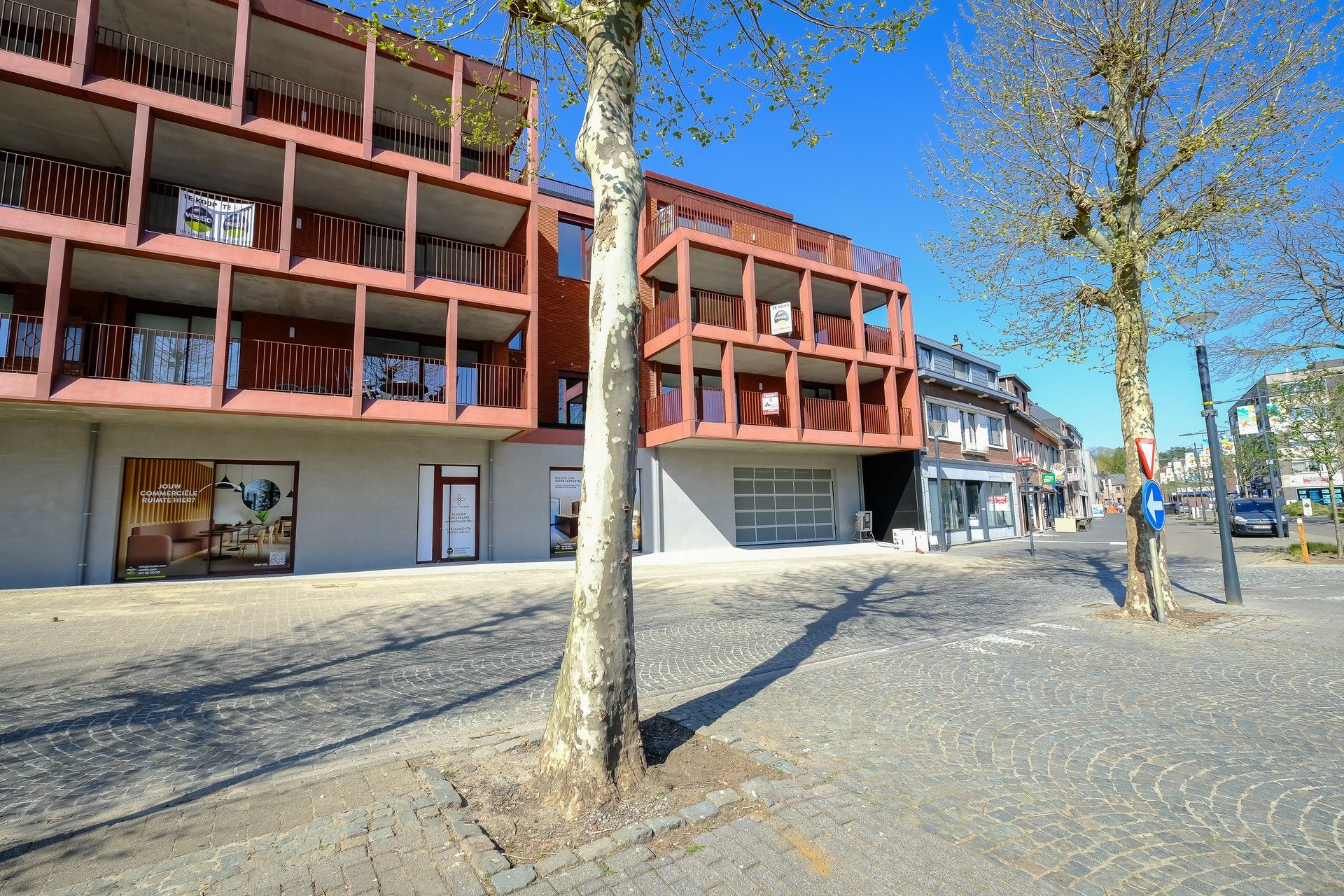 Ruim app met terras van 31m² in centrum Lummen foto 17