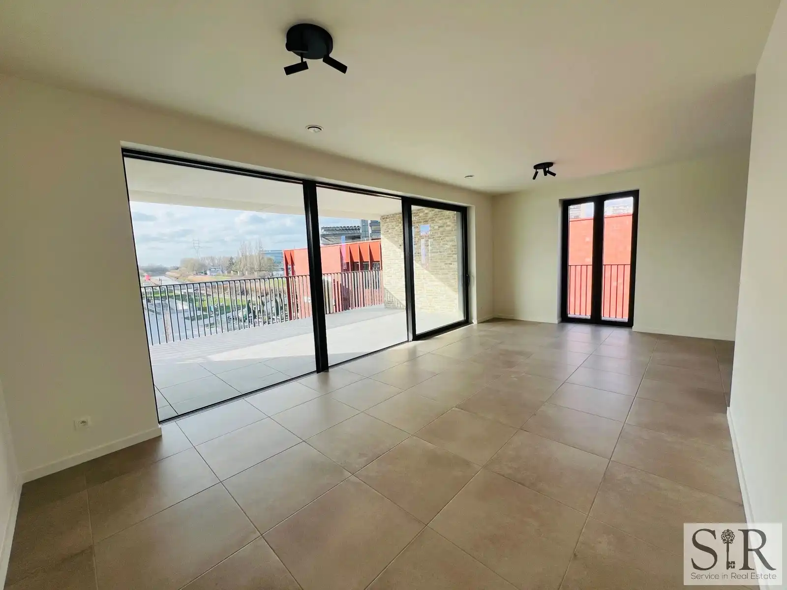 Appartement te huur foto 9