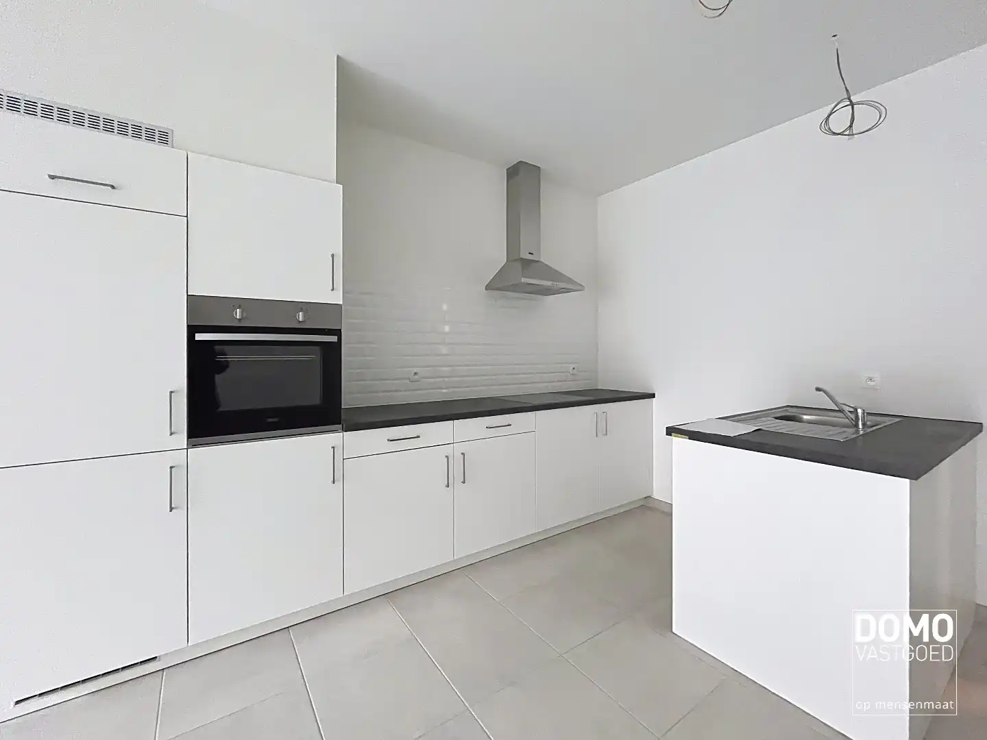 GOED GELEGEN SERVICEFLAT TE HUUR IN CENTRUM HASSELT foto 5