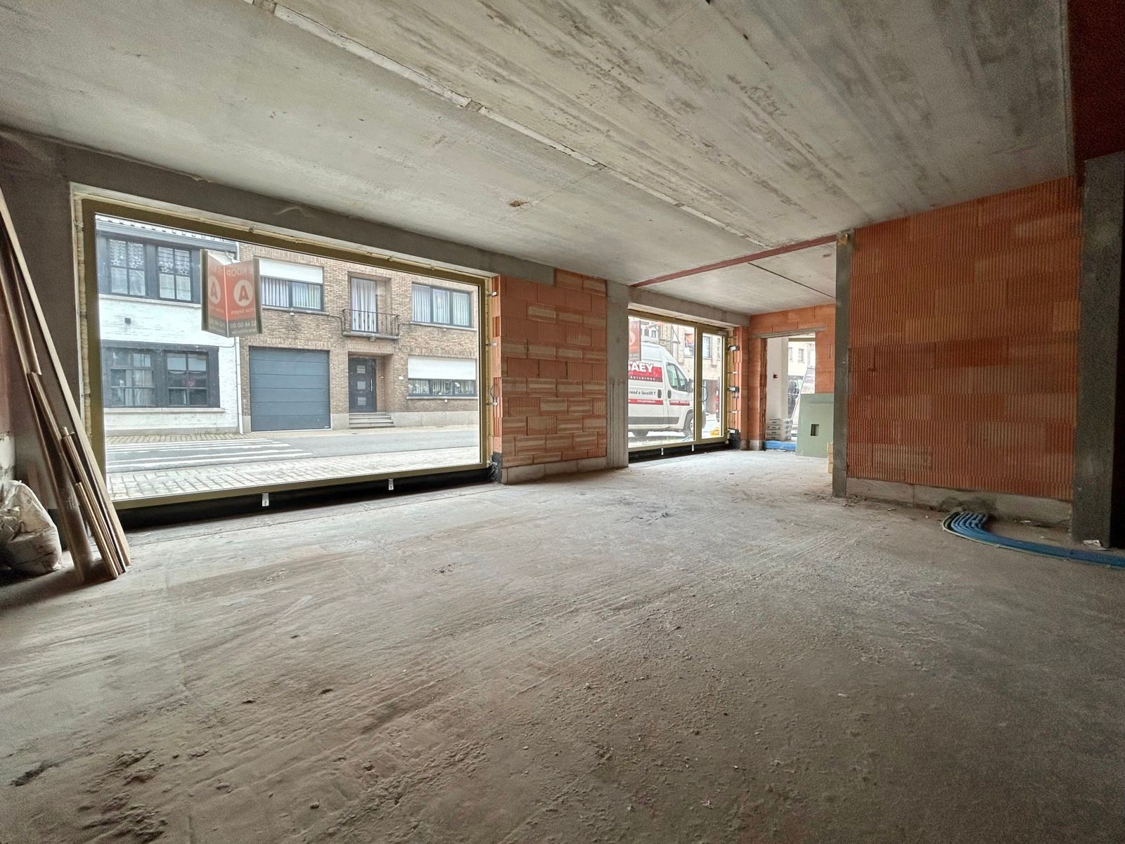 80% VERKOCHT - HANDELSZAAK  foto 4