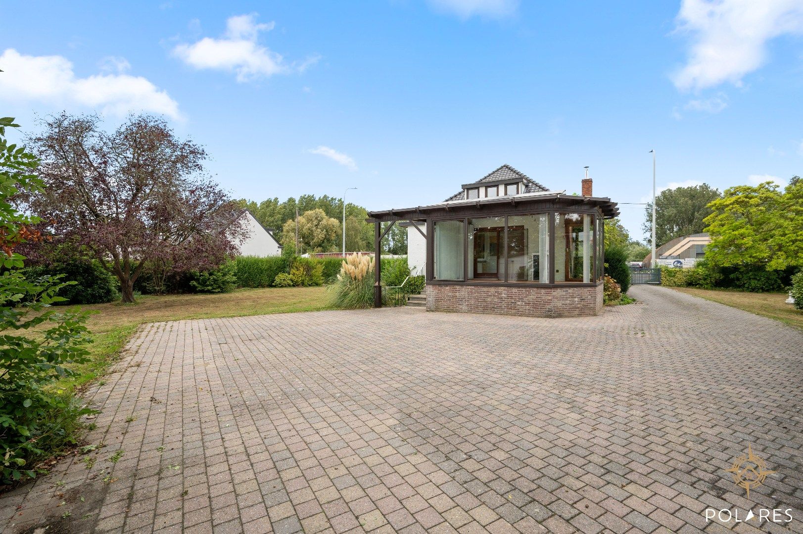 Open bebouwing met veel tuin foto 24