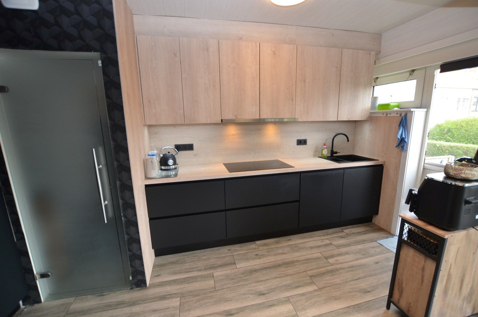 Instapklare bel-etage met zonnige tuin foto 5