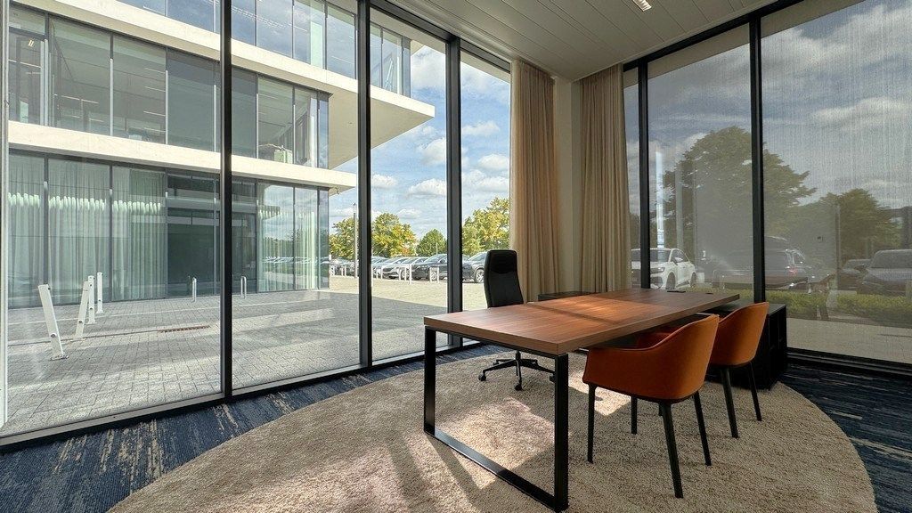 Instapklaar en ingericht kantoor te huur vlakbij E19 in Kontich foto 19