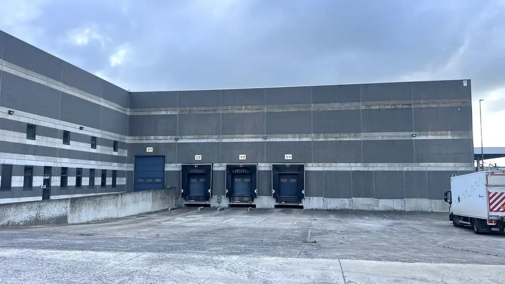 Logistiek magazijn te huur in bedrijvenpark Waregem-Zuid foto 17